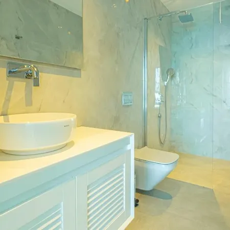 ヴィラ Ella Sea View Yalikavak Shared Pool