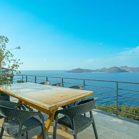 Ella Sea View Yalikavak Shared Pool Bodrum